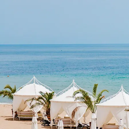 Oasis & Sea Garden * لوزينيتس