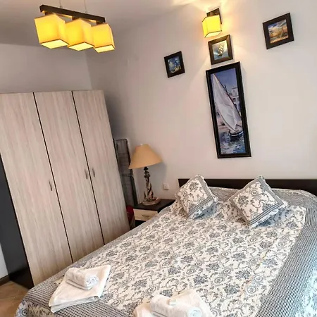 Oasis & Sea Garden لوزينيتس