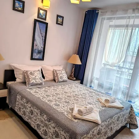 Oasis & Sea Garden شقة لوزينيتس