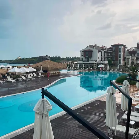 شقة Oasis & Sea Garden لوزينيتس